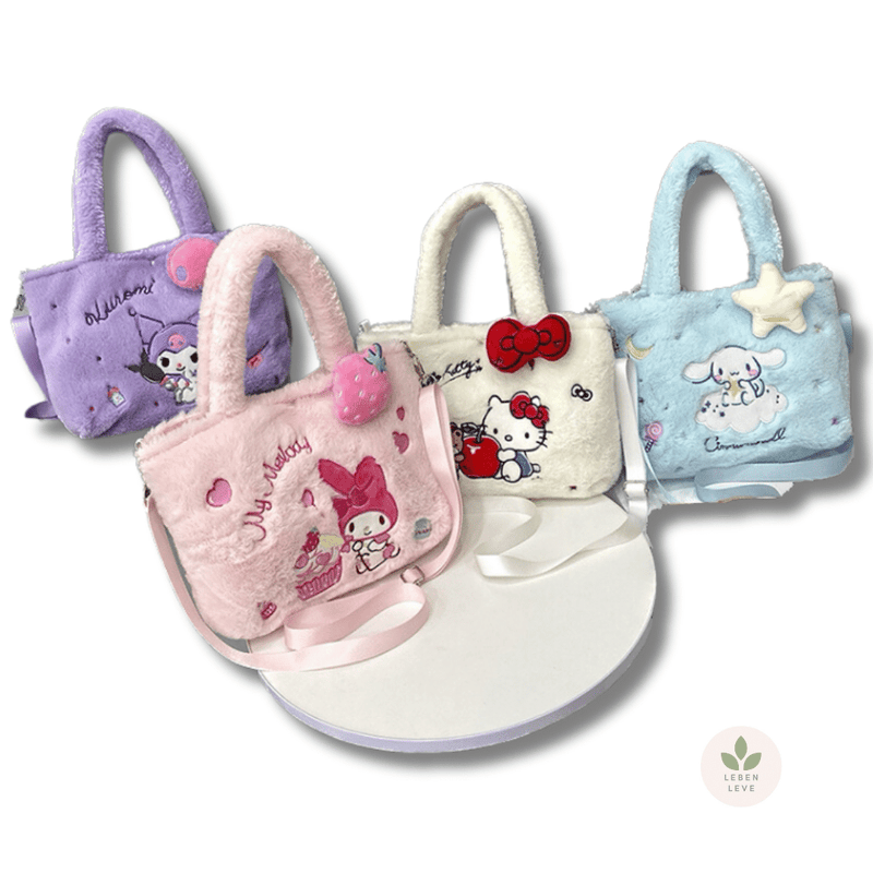Bolsinha Pelúcia Hello Kitty