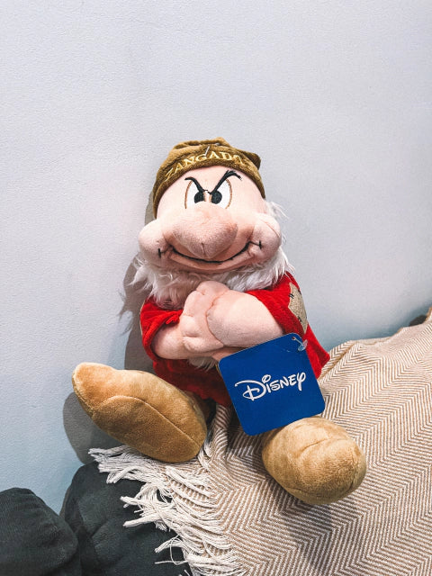 Pelúcia Zangado Branca de Neve