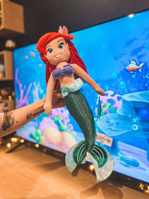 Pelúcia Ariel Pequena Sereia Disney